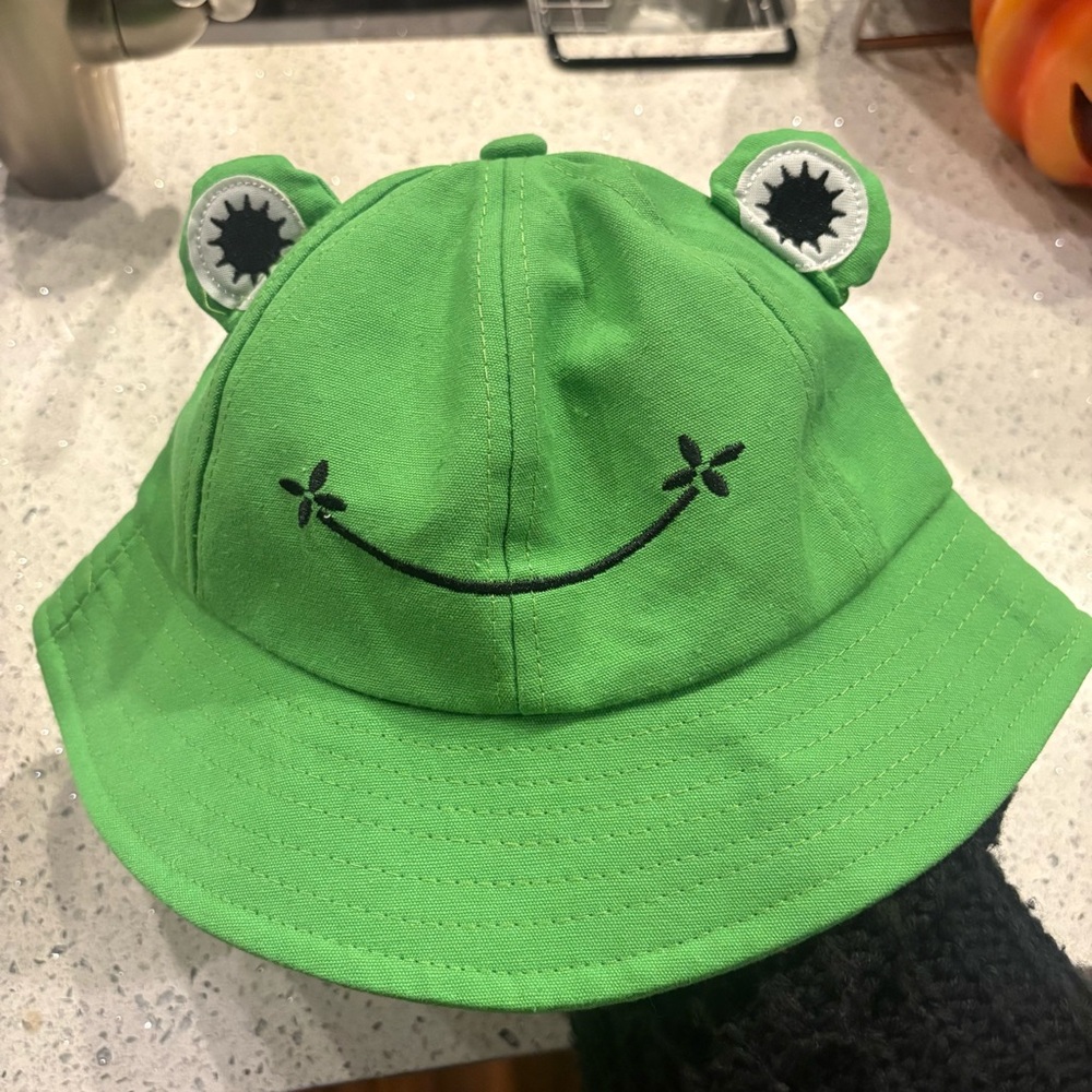 Frog Hat